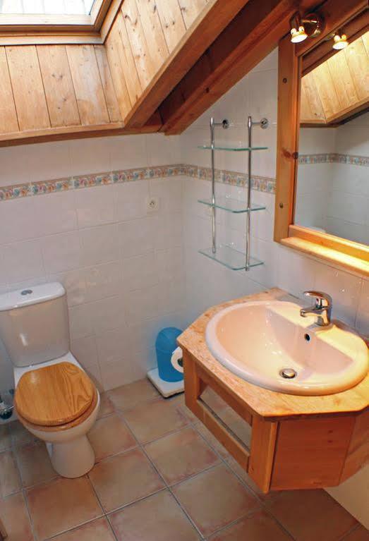 Apartment Capucin - A 3 Bedroom Chamonix Mountain Loft Экстерьер фото